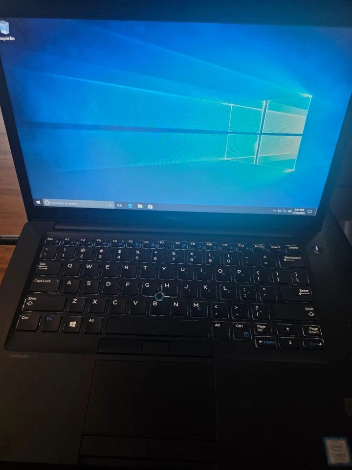 Dell Latitude 7480 14" (256GB SSD, Intel Core i5-7200U, 2.5GHz, 16GB RAM) Laptop - Image 3 of 3