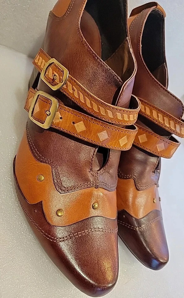 Elite By Corkys Botines Mary Jane Cuero Tachonado Talla 8 Foto 4 de 4