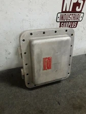 Curlee Explosion Proof Electrical Enclosure JBE-9115-H  ID: 11" x 9" x 5"   S19