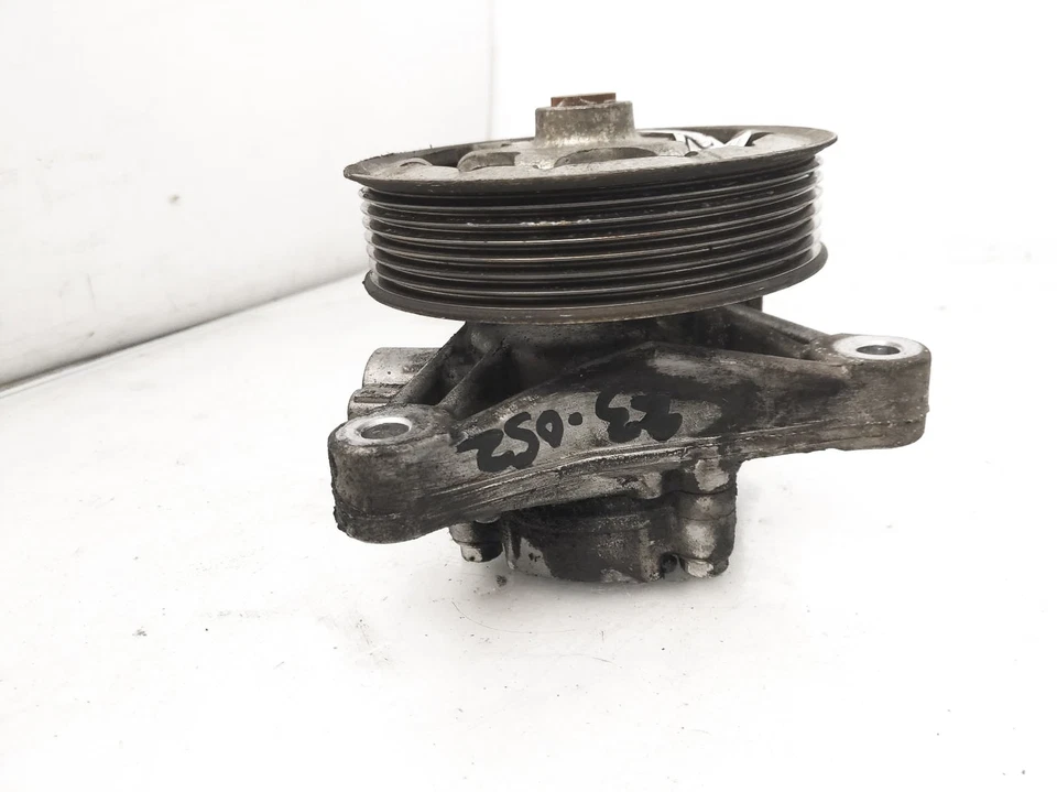 Bomba y polea de dirección asistida Honda Crosstour Ex-L 2012-2015 2,4 L 56100-5J0-315 Foto 3 de 4