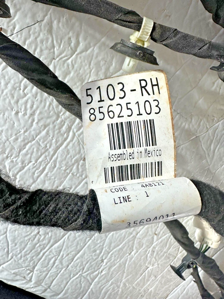 Оригинальный электрический жгут для передней правой двери 2024 GMC Sierra 2500 HD NO 85625103 - Изображение 3 из 4