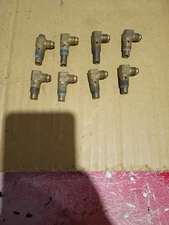 Kinsler 24as Fuel Injection Nozzles 90 deg.  LIKE HILBORN OR ENDERLE 1B