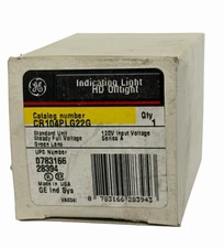 NIB GENERAL ELECTRIC CR104PLG22G INDICATING LIGHT GREEN LENS 120V SER. A