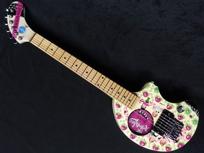 ギター FERNANDES ZO-3 ART ROCK Series BLEED Used) FERNANDES ZO-3 ART ROCK Series BLEED 2007 Built in Amp