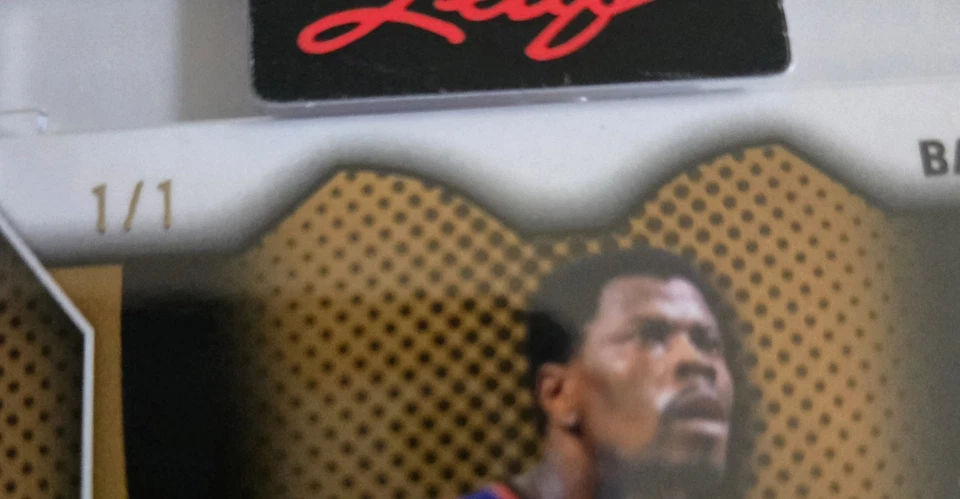Autógrafo Patrick Ewing 2025 hoja de metal 1/1 paralelo verde Foto 3 de 3