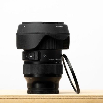 Sigma 24-70mm f/2.8 DG DN Art Lens for Leica L   Excellent + UV Filter