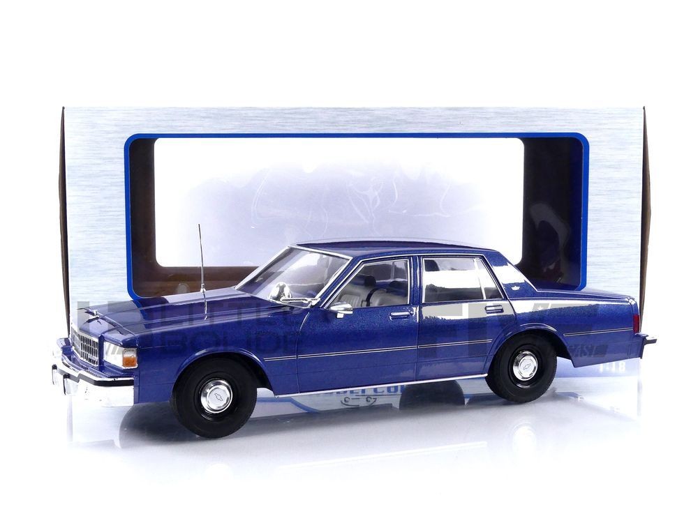 MCG/'87 Chevyシボレー Capriceカプリス  1/18 imgrc0140508255.jpg