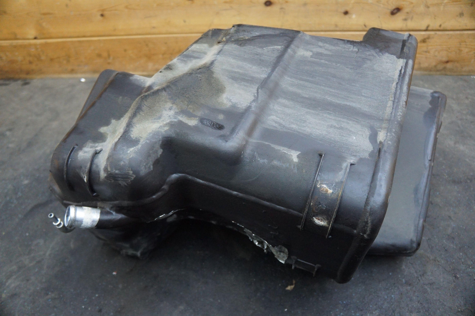 Right Passenger Side Gasoline Fuel Tank 276666 OEM Ferrari 458 Italia Spider
