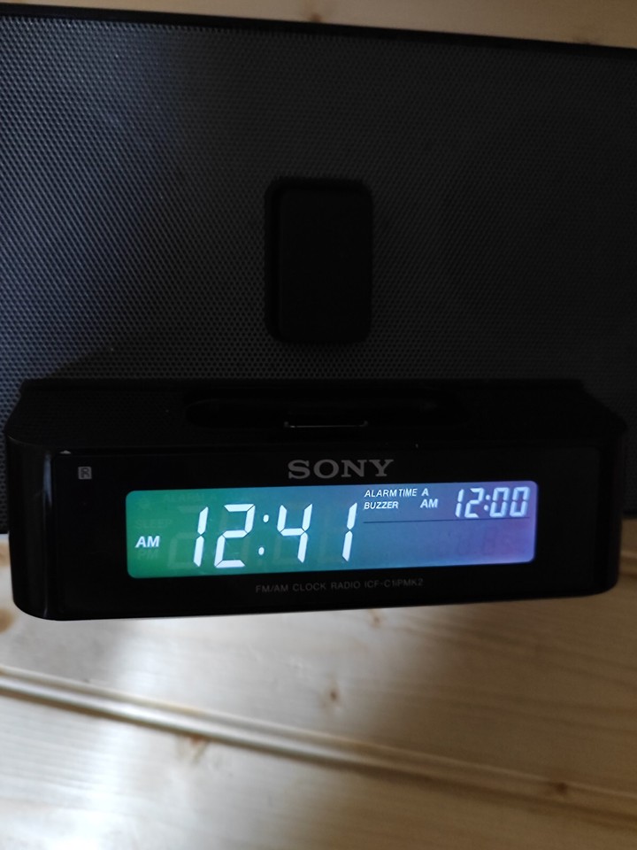 Sony ICFC1iPMK2 Dream Machine FM/AM Clock Radio Speaker Ipod Dock (No