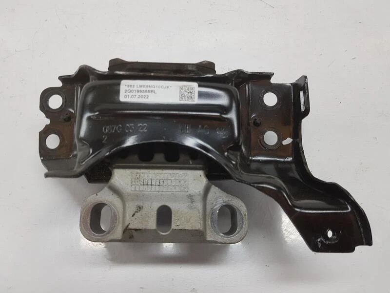 2Q0199555BL engine mounting bracket lh for AUDI A1 SPORTBACK 2018  