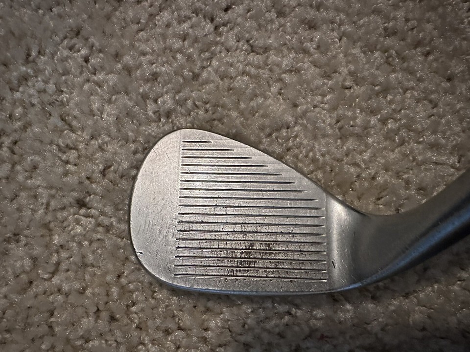 Paire De Cales (wedges) Titleist Vokey SM8 - 52° (bounce 8) Et 56° (bounce 10) - Acier Brossé - Pour Droitier