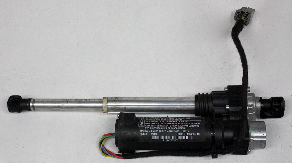 OEM for Lincoln Continental GD9B-F433A86-AC Left Driver Side Power 