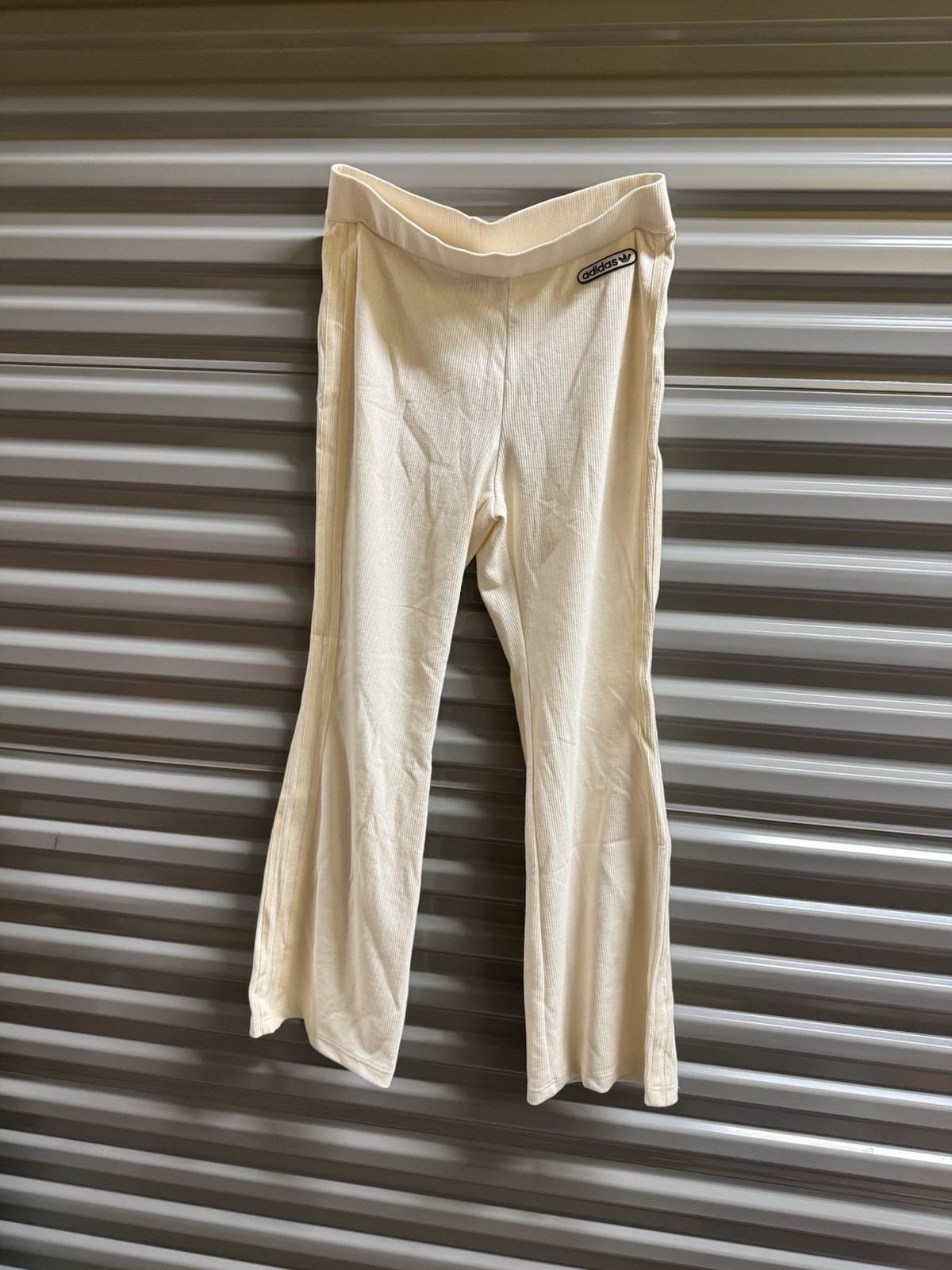 Women’s Adidas Flare Leg Cream 3 Stripe Ribbed Pants Size XL NWT thumbnail 4