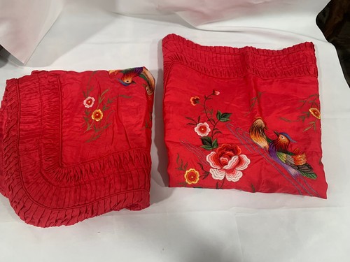 2 Vintage Chinese Red Silk Embroidered Floral Birds Pillow Covers Shams - Picture 9 of 9