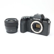 Fujifilm Fuji X-S10 Black  XC 15-45mm Lens Kit 96
