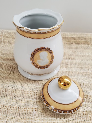 Vintage T Bavaria Sugar Bowl Cameo Germany Design With Lid - Picture 3 of 6