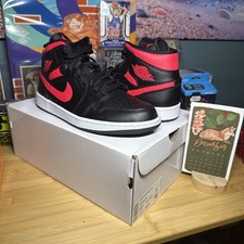 WMNS Air Jordan 1 Mid Black/Siren Red Brand New Size 11.5w/10m