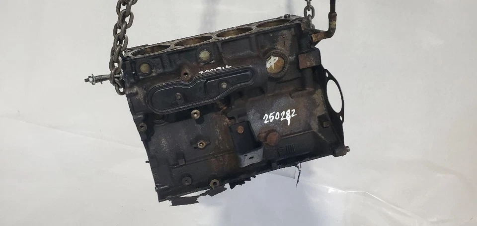 Chrysler Conquest 1987 1988 1989 OEM bloque de cilindros desnudo  Foto 2 de 4