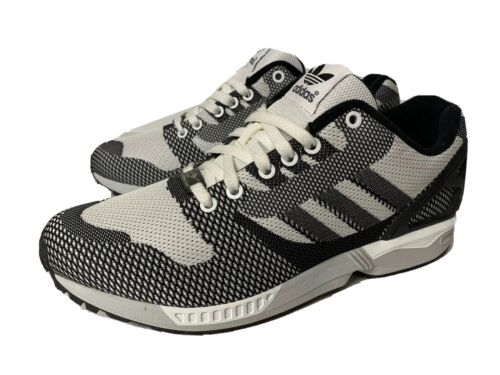 RARE ADIDAS ORIGINALS ZX FLUX OREO 