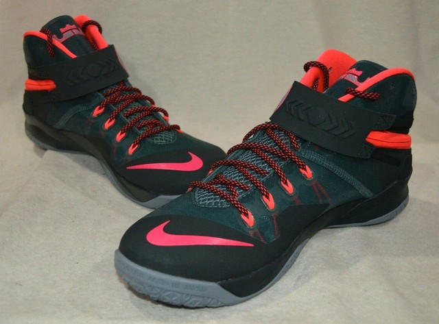 nike zoom soldier viii