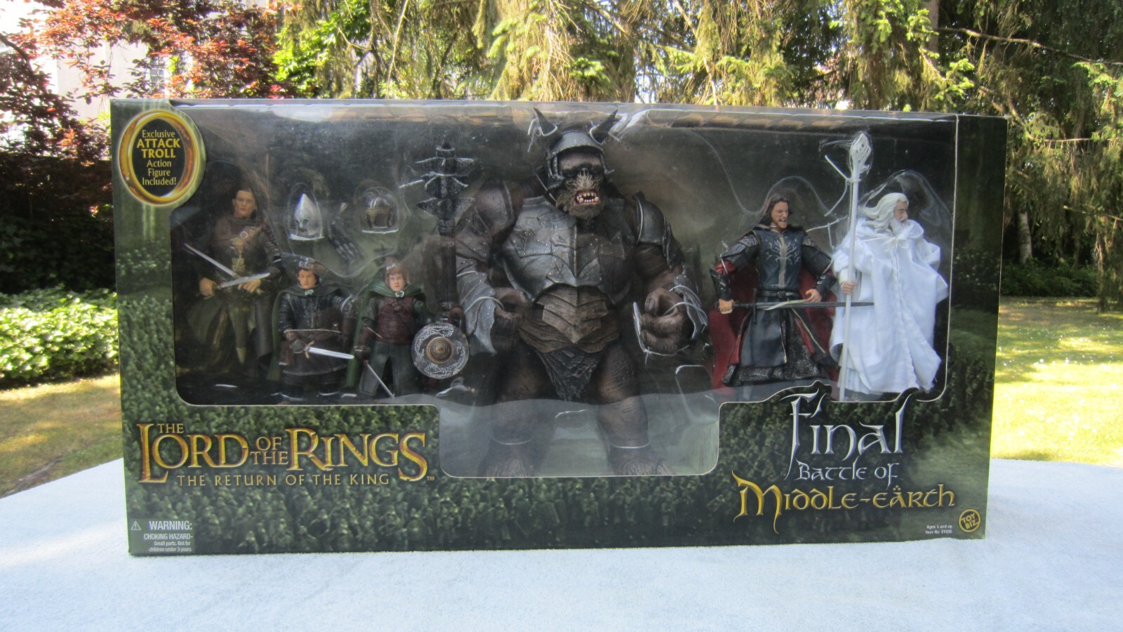 TOY BIZ EL SEÑOR DE LOS ANILLOS PACK REGALO BATALLA TIERRA MEDIA