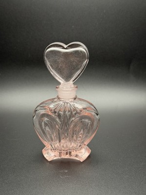 Vintage Pale Pink Ribbed Glass Perfume Bottle Heart-Shaped Stopper 4.5  3.8oz