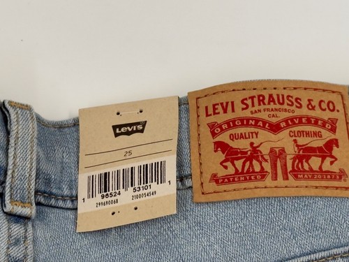 Levi's Classic Bermuda Shorts Hypersoft MidRise Slim Through Hip/Thigh Womens 25 - Picture 5 of 5