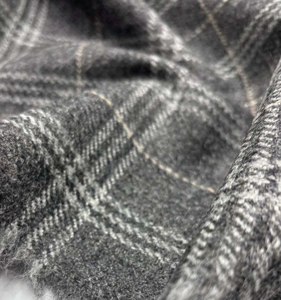 Grey White Check Wool Fabric Tweed Upholstery Cushion Curtain 3.0 M x 1.50M - Image 2 of 4