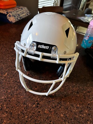 Schutt 2024 Vengeance Pro LTD II XL Varsity Football Helmet