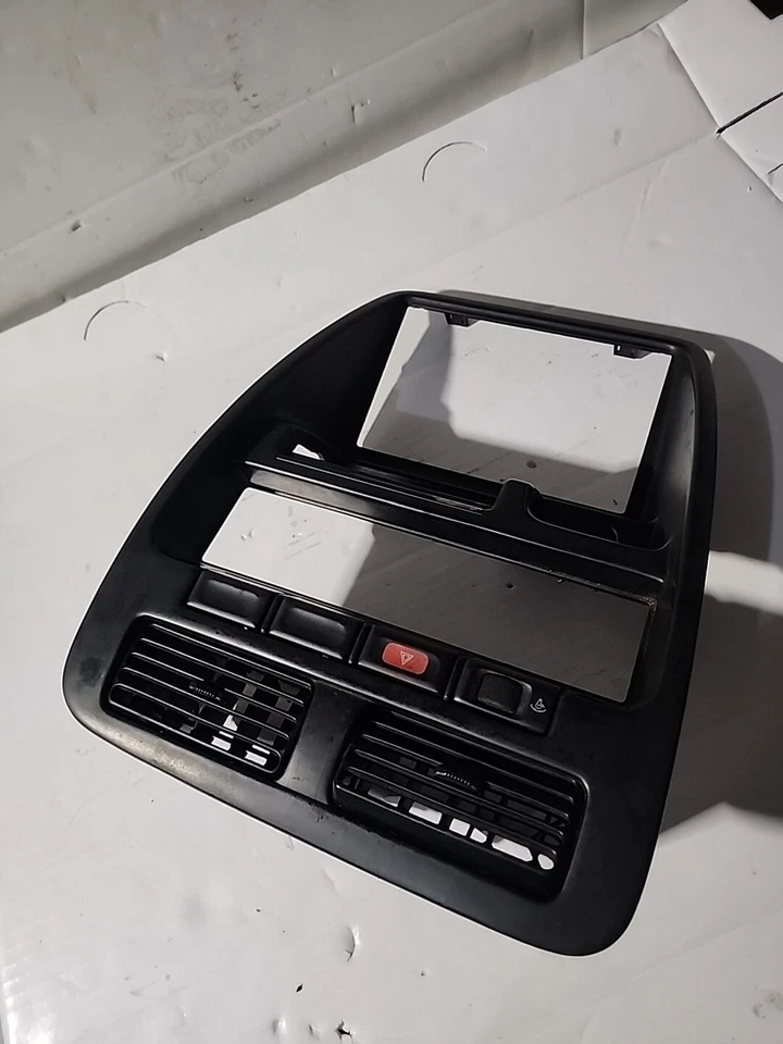 1994 - 1997 Nissan Pathfinder жесткий кузов пикап D21 центр приборной панели радио отделка панели - Изображение 2 из 4