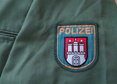 Einsatzanzug Polizei Hamburg Hunderschaft