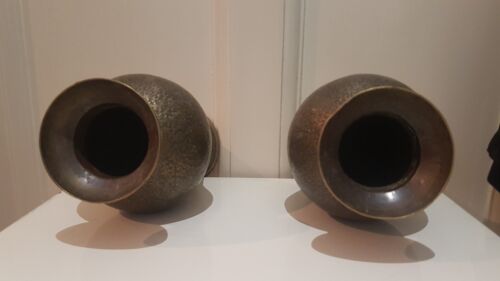 Pair indo persian vases 8" - Picture 6 of 6