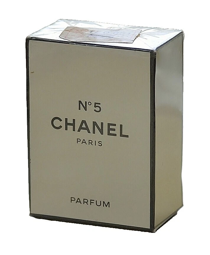 CHANEL Fluid Fragrances for Women