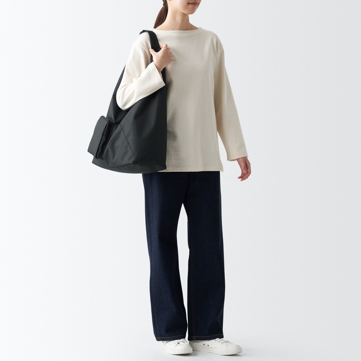 美良品 
DESCENT デサントバック バッグ MUJI Water Repellent One Shoulder Bag Black with Exterior