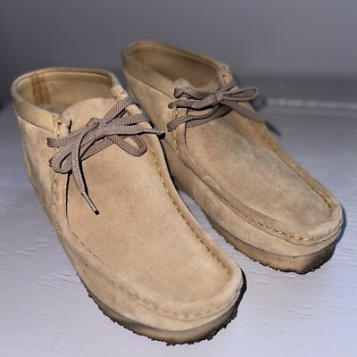Clarks Wallabee Boot Women’s Lace Up Maple Suede Shoes Gorp Cabin Core  Gum