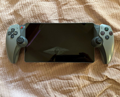 Sony PlayStation Portal Handheld Remote Player, Grau