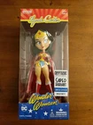 WONDER WOMAN Lynda Carter Caped Variant Vinyl Figure by Cryptozoic 2018