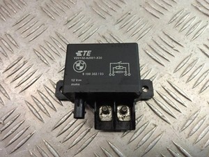 BMW 4 Coupe F32, F82 Lüfterrelais 9198302 2.00 Petrol 2015 30982883