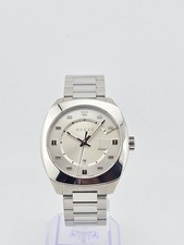 Gucci GG2570 YA142308 Men's Stainless Steel Silver Dial Watch⌚