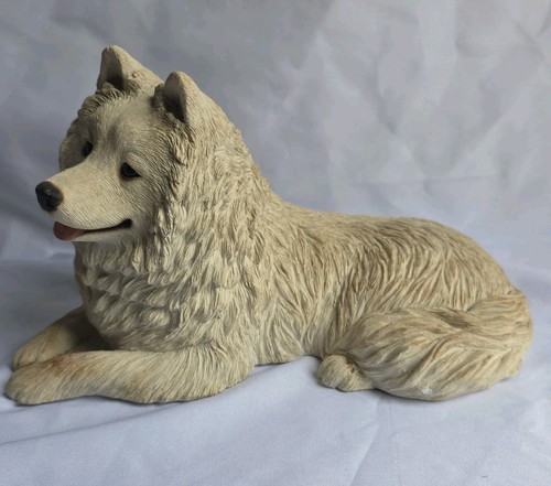 Sandicast Samoyed Resin Dog Figurine Collectible Sculpture