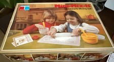 1979 Tupperware Toys Mini Mix It Children's Mixing Set Never Removed From Box