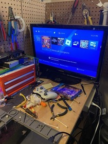 Sony PlayStation 4 PS4 500GB Black Console Only RESTORED CUH-1001A