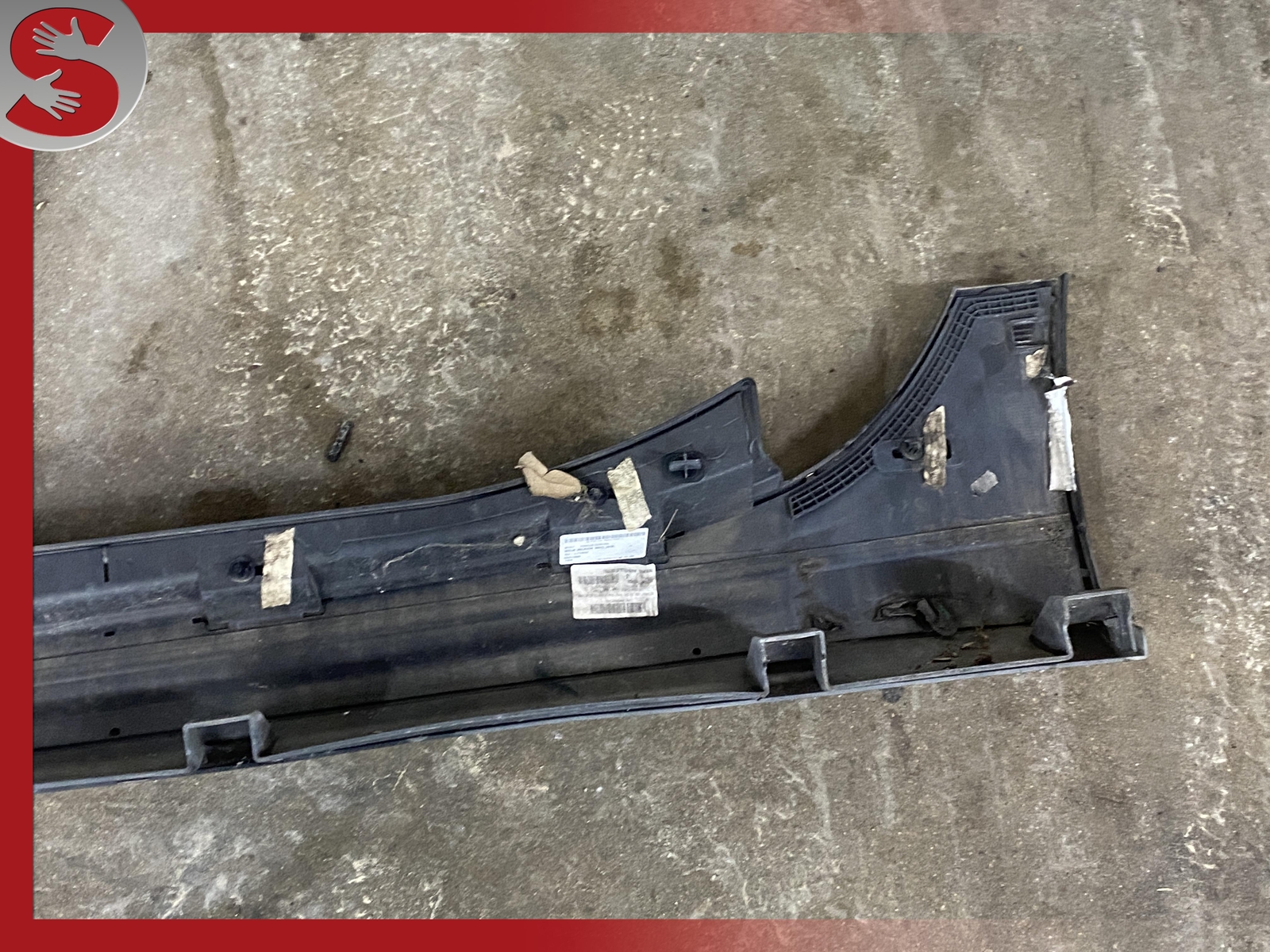 14-17 Maserati Ghibli Right Side Rocker Skirt Molding Trim Panel Black Oem