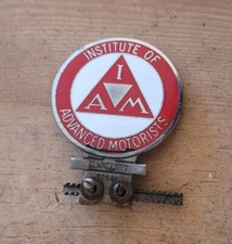 EARLY VINTAGE INSTITUTE OF ADVANCED MOTORISTS CLASSIC CAR BADGE No. 56582