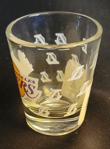 Los Angeles Lakers Shot Glass 1.5 Oz - Picture 4 of 6