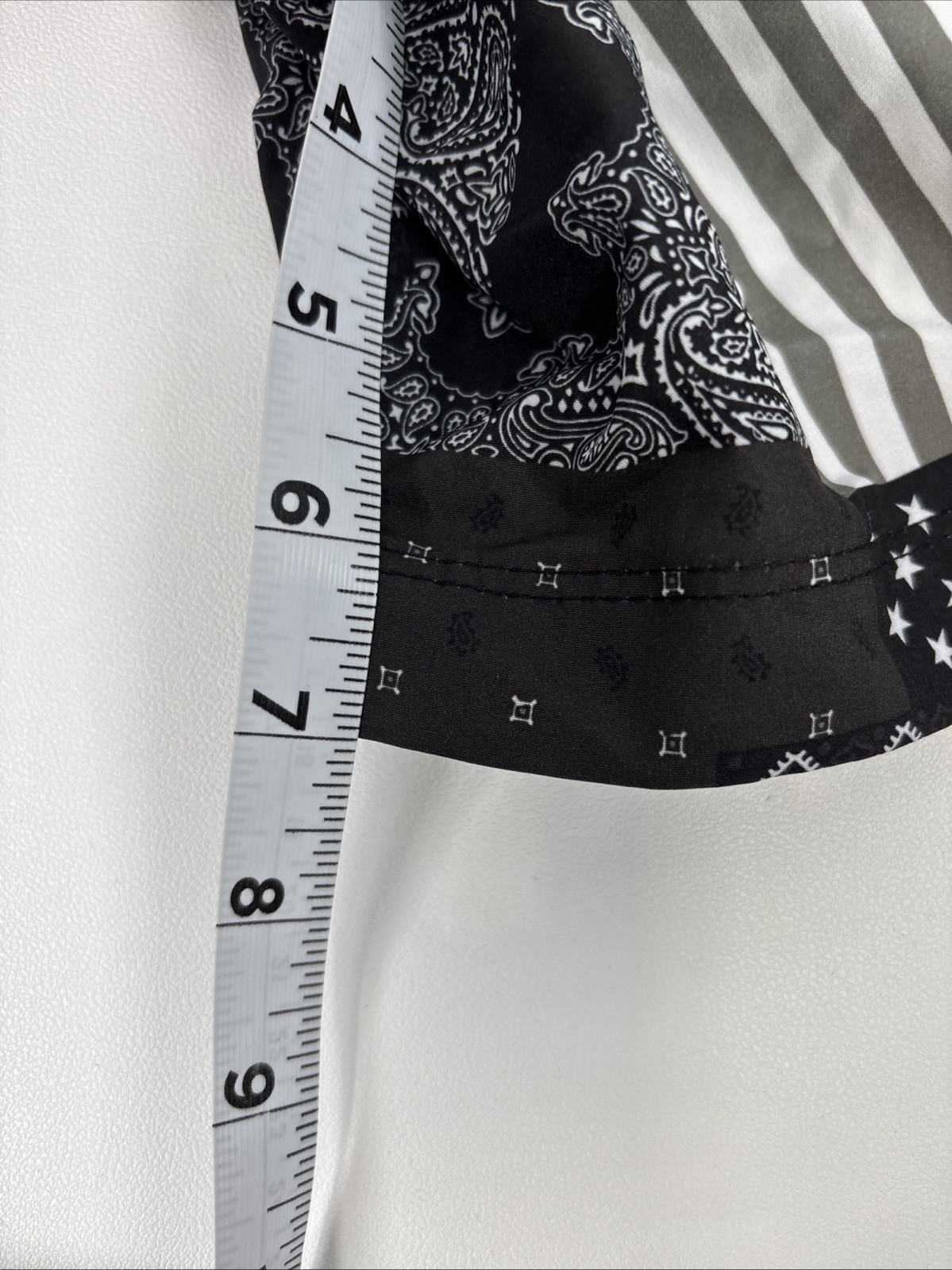 Hurley Size Large Swimming Trunks Patchwork Patte… - image 5