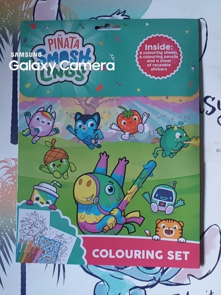 PINATA SMASH LINGS COLOURING SET