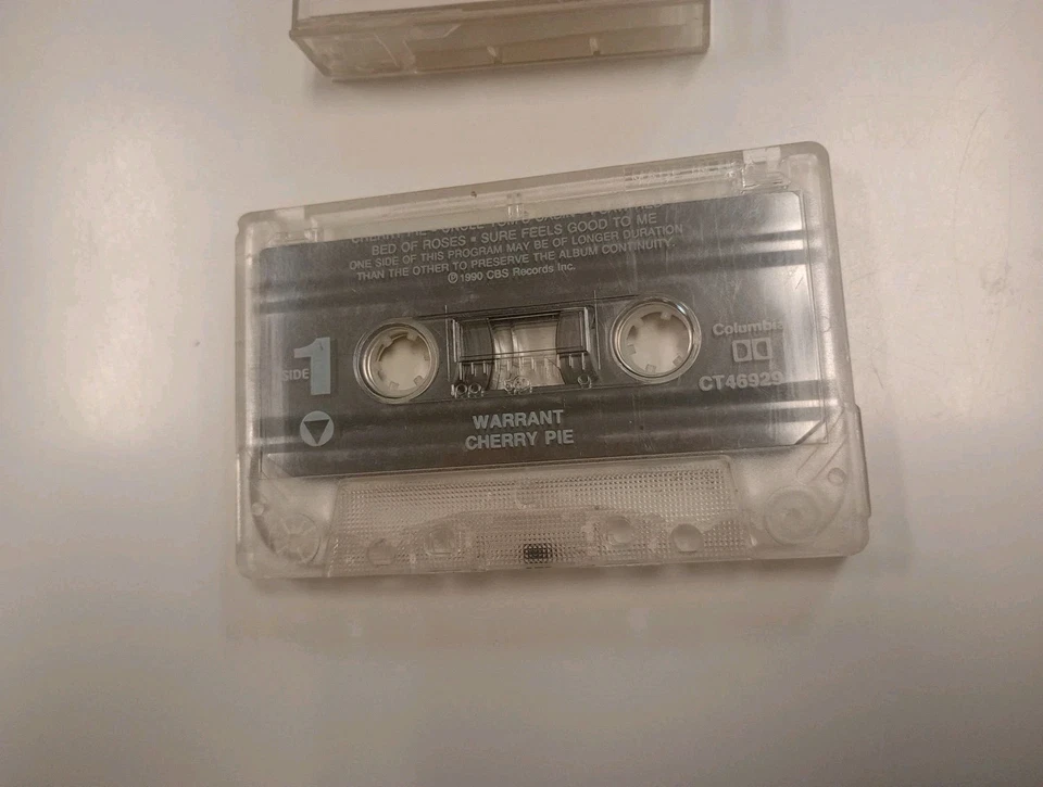 Warrant Cherry Pie Cassette Tape Pre-Owned Tested 1990 Vintage CT-46929 Columbia - Image 4 of 4