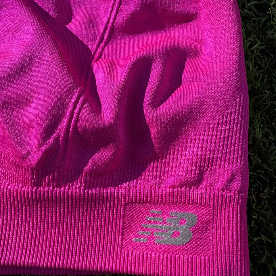 Sujetador deportivo New Balance para mujer pequeño espalda deportiva malla sin costuras gimnasio entrenamiento Foto 4 de 4