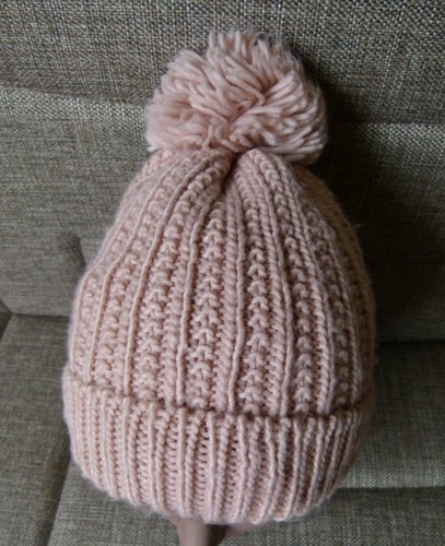 zara pink beanie - verasurfilms 
